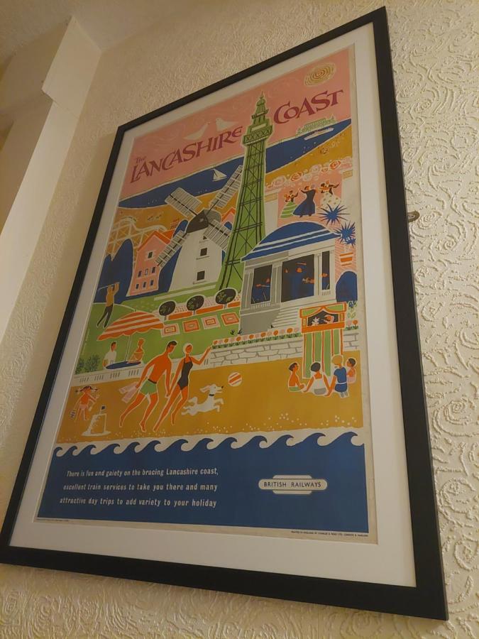 Bed and Breakfast Gabrielles Blackpool Esterno foto