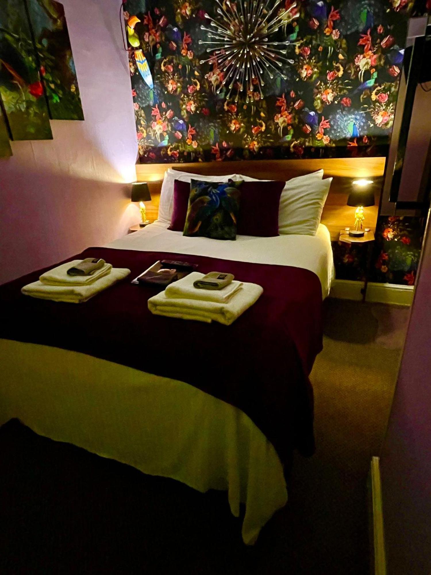 Bed and Breakfast Gabrielles Blackpool Esterno foto